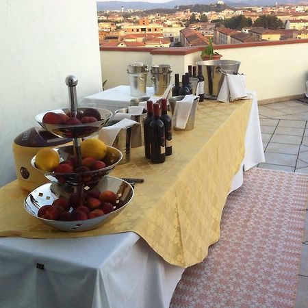 La Casa Di Gioconda Hotel Olbia Buitenkant foto