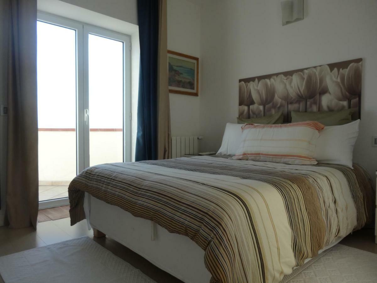 La Casa Di Gioconda Hotel Olbia Buitenkant foto