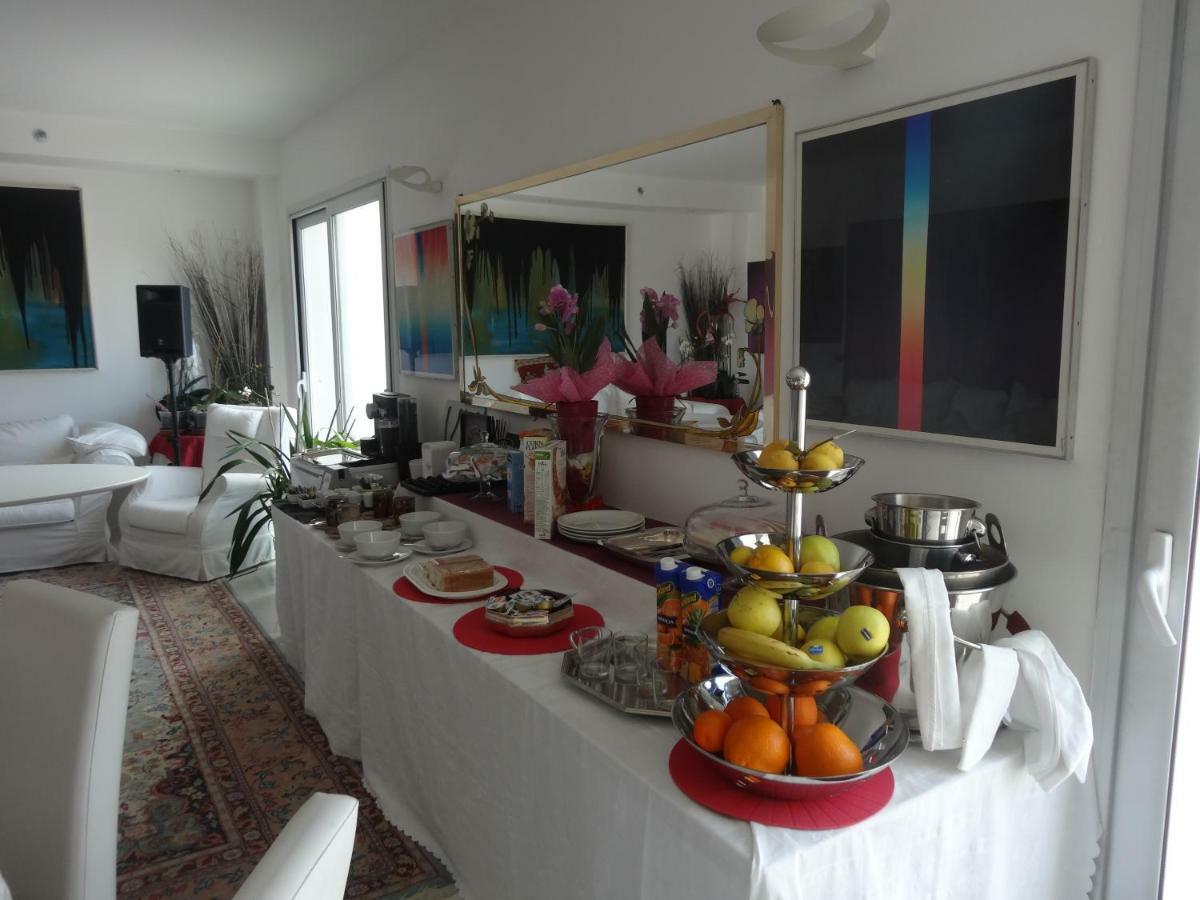 La Casa Di Gioconda Hotel Olbia Buitenkant foto